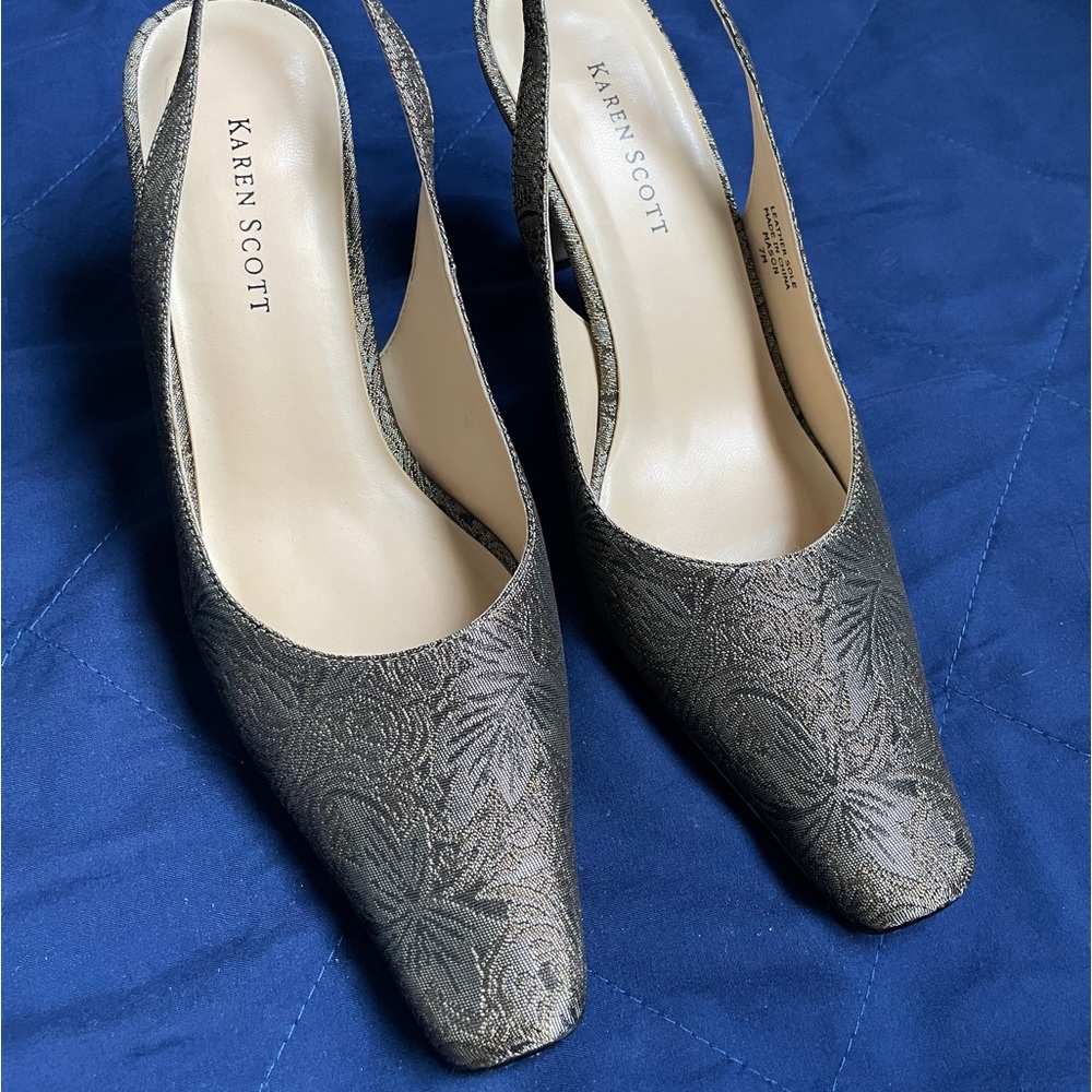 Karen Scott Heels 7